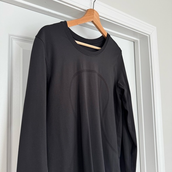 Lululemon Swiftly Relaxed Long Sleeve | Size 10 - Picture 7 of 9